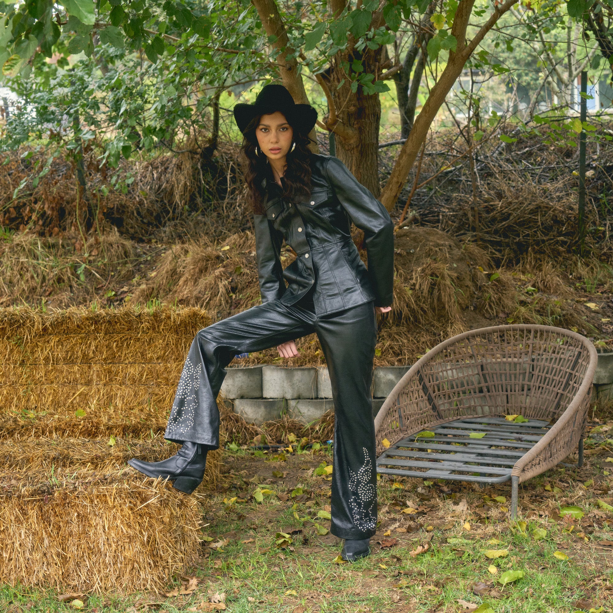 Fitted Dust Black Jacket