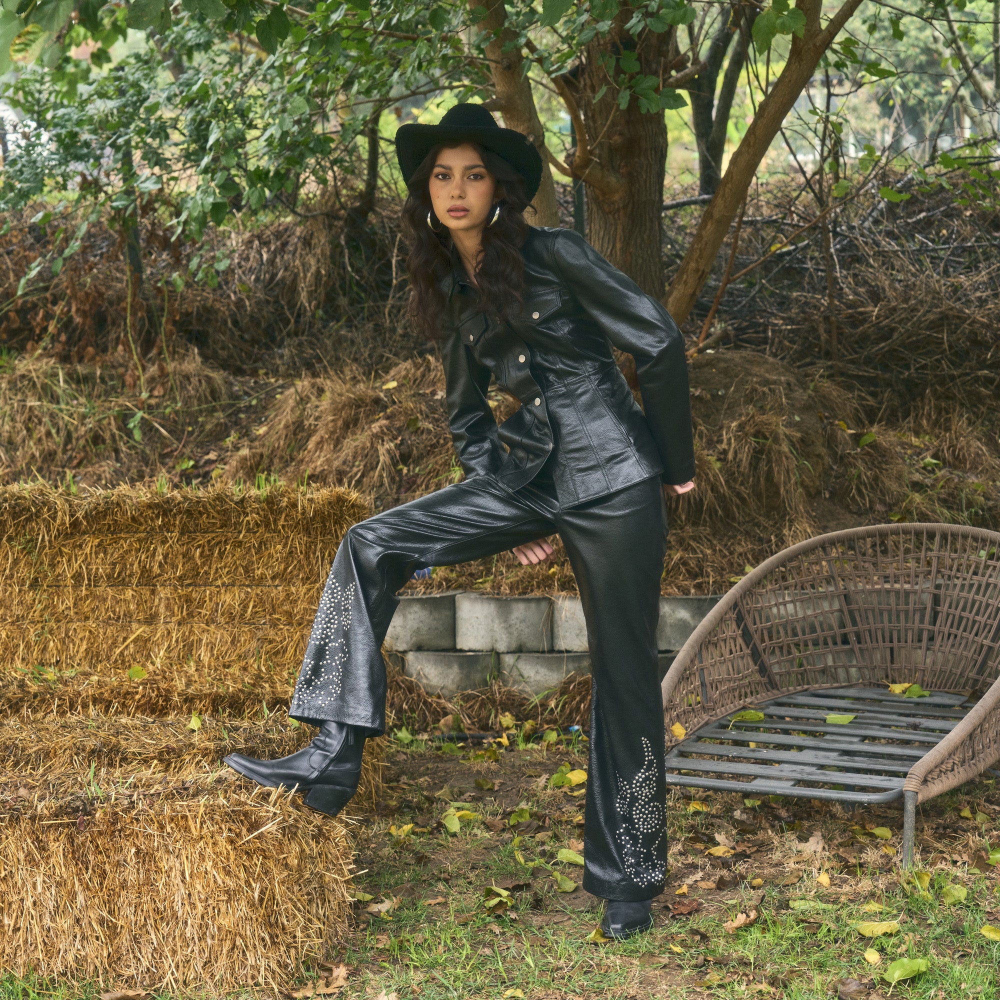 Fitted Dust Black Jacket