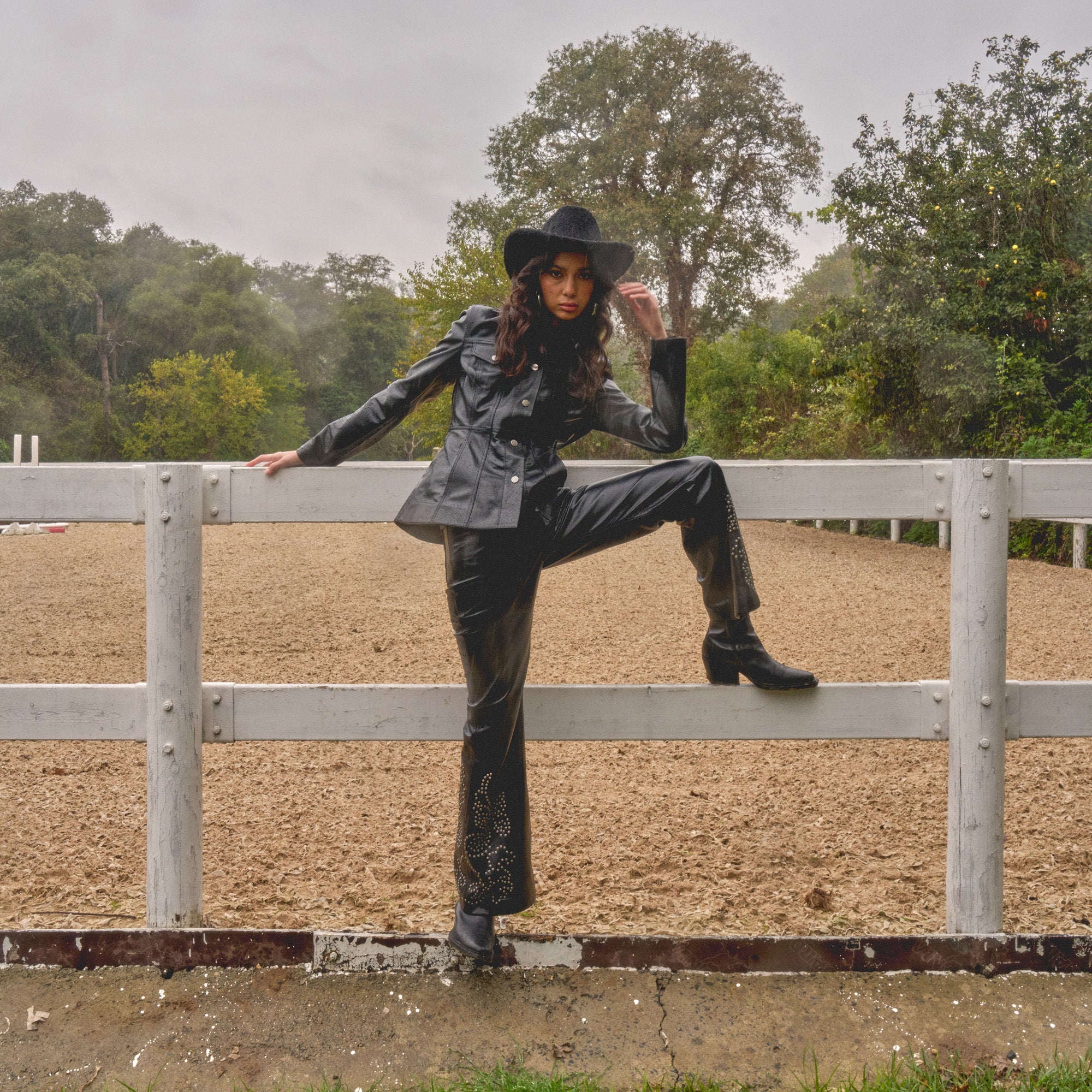 Fitted Dust Black Jacket